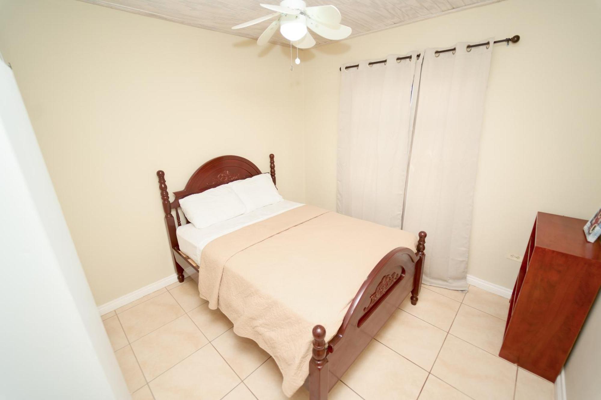 Spacious 3-Bedroom Home - Regency Park Bridgetown Exterior photo